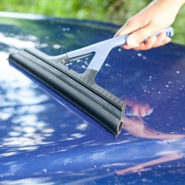 Curatator apa din cauciuc...